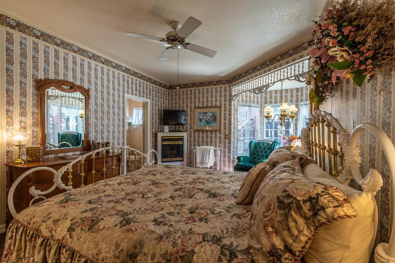 Apples Bed And Breakfast Inn Big Bear Lake Esterno foto