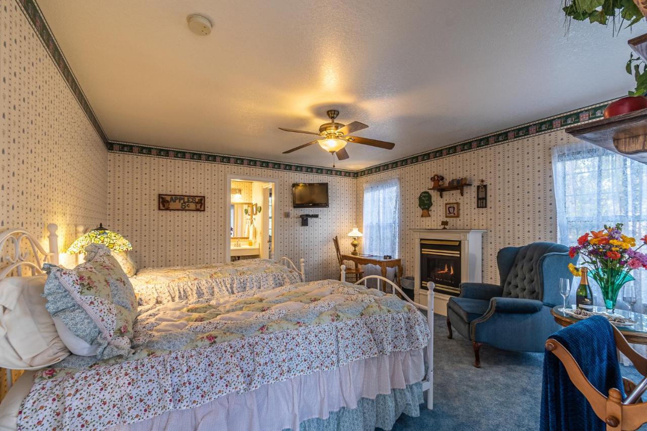 Apples Bed And Breakfast Inn Big Bear Lake Esterno foto