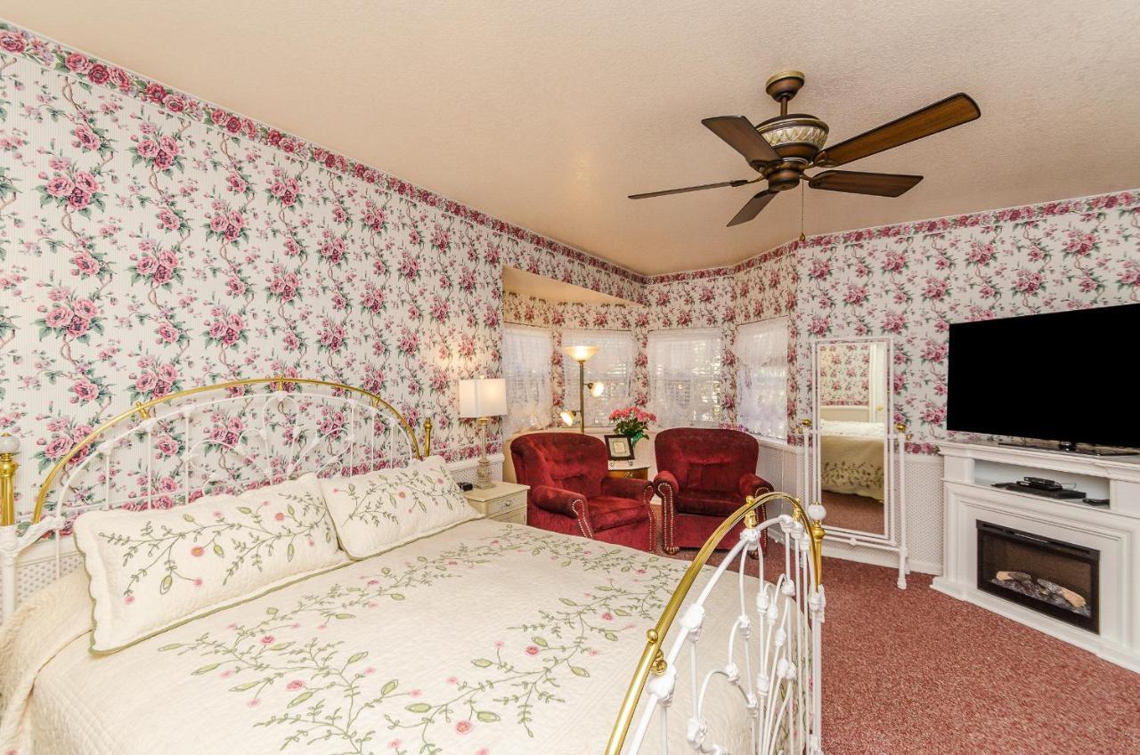 Apples Bed And Breakfast Inn Big Bear Lake Esterno foto